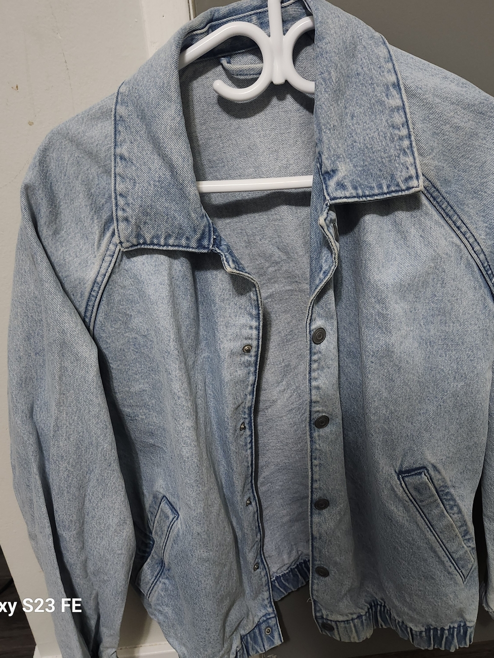 Zara Light Wash Denim Jacket in Pale Blue